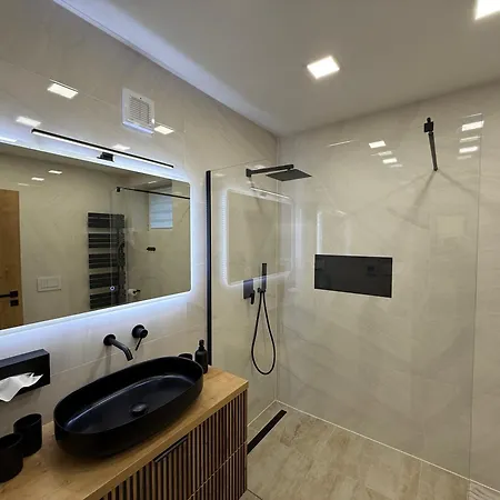 Luxury Near Prague - Garden - Parking *